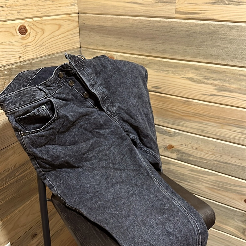 EVERLANE The Curvy 90s Cheeky Straight Jean